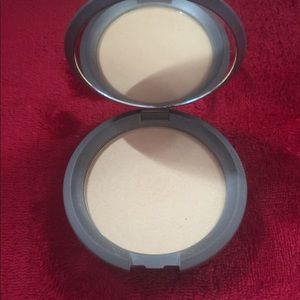 BECCA Perfect Skin Mineral Powder Foundation